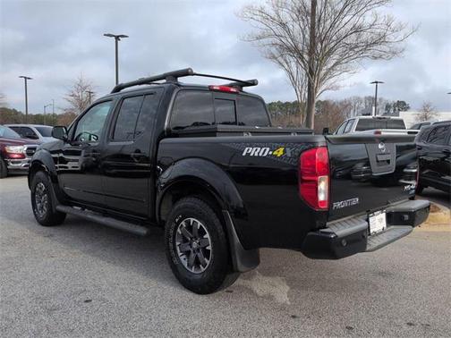 2017 Nissan Frontier PRO-4X