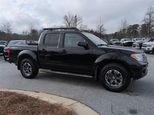 2017 Nissan Frontier PRO-4X