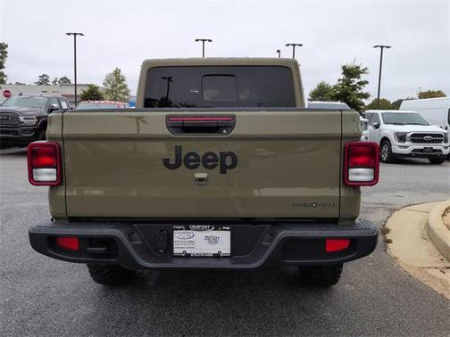 2025 Jeep Gladiator High Tide