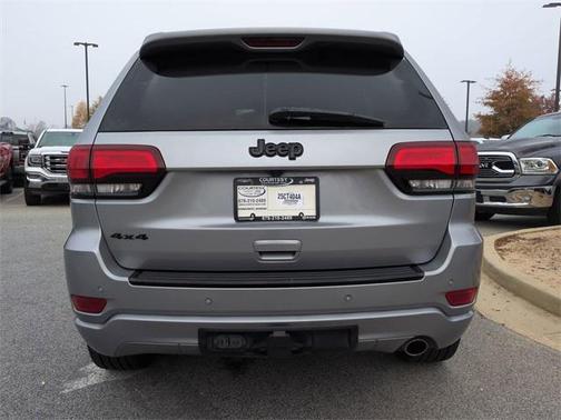 2017 Jeep Grand Cherokee Altitude