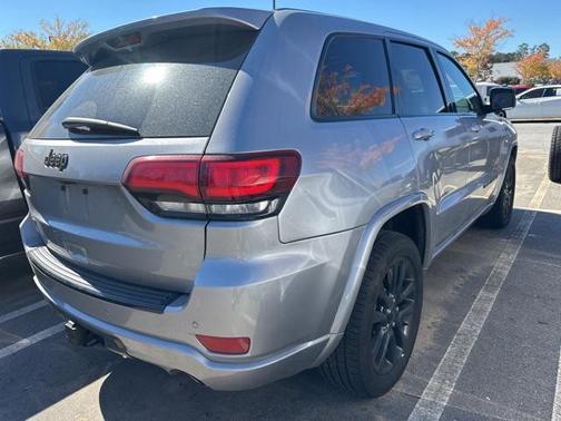2017 Jeep Grand Cherokee Altitude