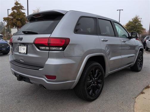 2017 Jeep Grand Cherokee Altitude