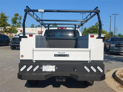 2024 RAM 2500 Tradesman Crew Cab 4x4 8' Box