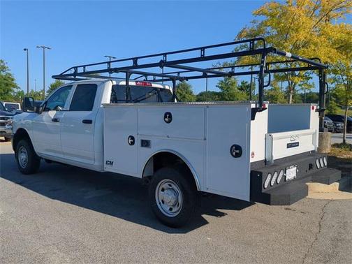 2024 RAM 2500 Tradesman Crew Cab 4x4 8' Box