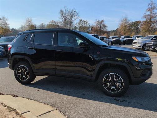 2026 Jeep Compass Trailhawk