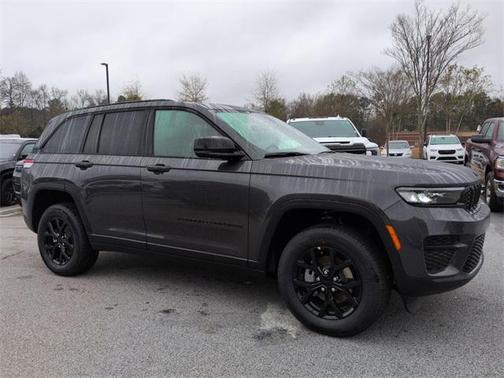 2025 Jeep Grand Cherokee Altitude