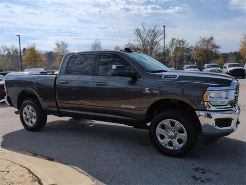 2020 RAM 2500 Big Horn Crew Cab 4X4 6'4' Box