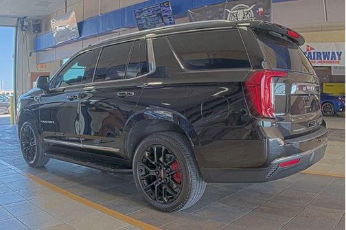 Onyx Black 2022 GMC Yukon SLT
