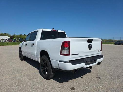 Bright White Clearcoat 2023 RAM 1500 Big Horn/Lone Star