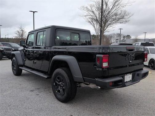 2026 Jeep Gladiator Sport
