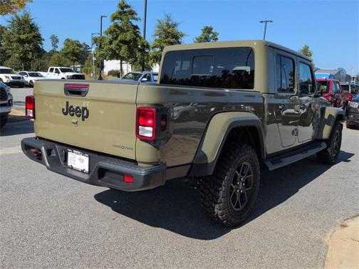 2025 Jeep Gladiator