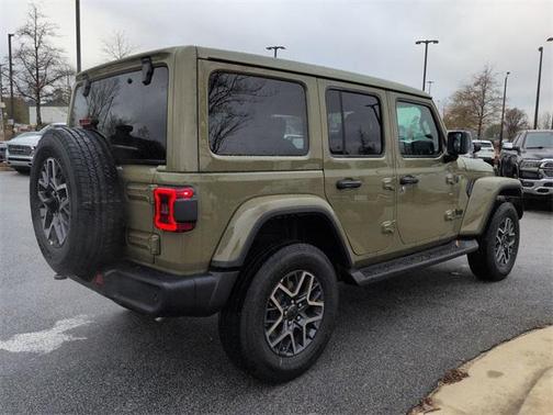 2026 Jeep Wrangler 4-Door Sahara 4x4