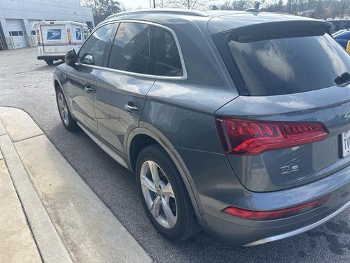 2020 Audi Q5 45 Premium