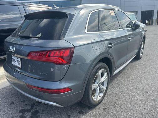 2020 Audi Q5 45 Premium