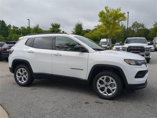 2025 Jeep Compass Latitude