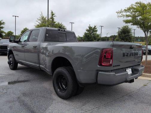 Ceramic Gray Clearcoat 2026 RAM 3500 Laramie Crew Cab 4x4 8' Box