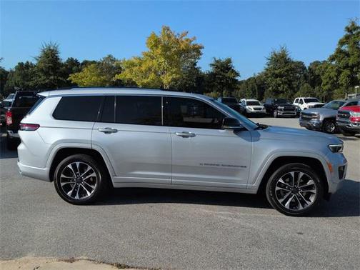 2023 Jeep Grand Cherokee L Overland