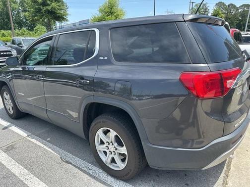 2017 GMC Acadia SLE-1