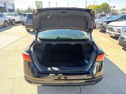 Super Black Clearcoat 2025 Nissan Altima 2.5 SV