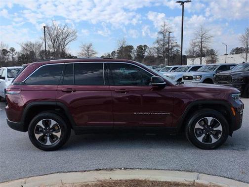 2023 Jeep Grand Cherokee 4xe Base
