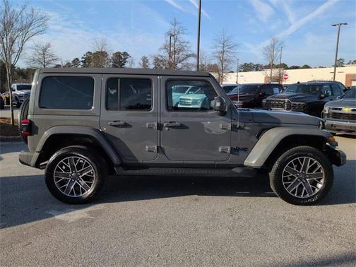 2022 Jeep Wrangler Unlimited 4xe Sahara High Altitude