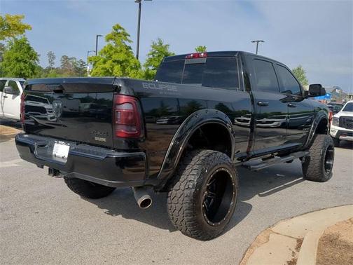 2022 RAM 2500 Big Horn Crew Cab 4x4 6'4' Box