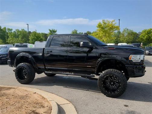 2022 RAM 2500 Big Horn Crew Cab 4x4 6'4' Box