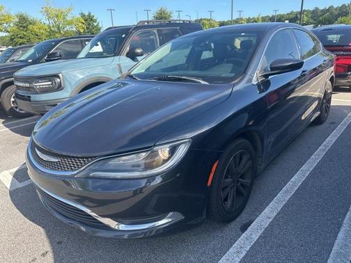 2017 Chrysler 200 Limited