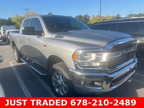 2019 RAM 2500 Big Horn Crew Cab 4x4 6'4' Box