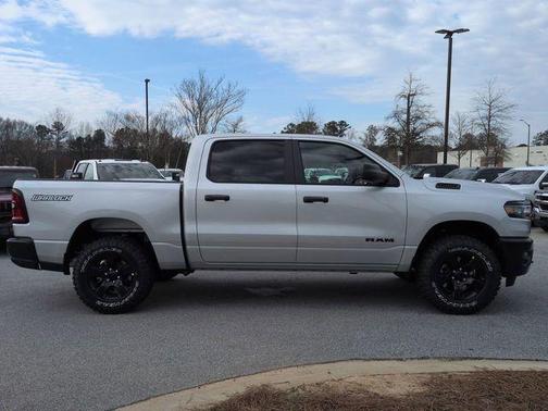 2026 RAM 1500 Warlock Crew Cab 4x4 5'7' Box