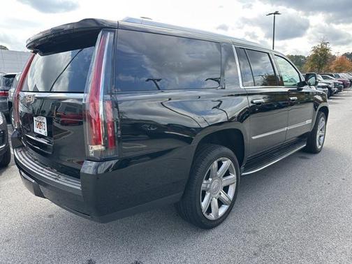 2020 Cadillac Escalade ESV Luxury