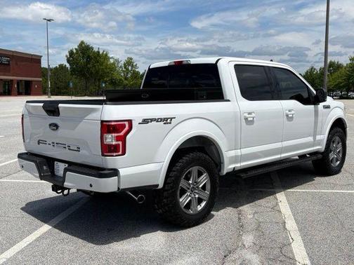 Oxford White 2019 Ford F-150 XLT