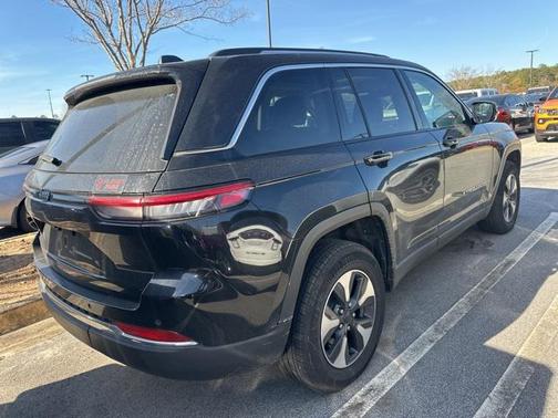 2023 Jeep Grand Cherokee 4xe Base