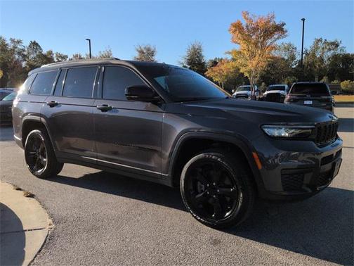 2023 Jeep Grand Cherokee L Altitude