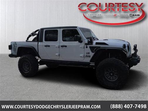 2023 Jeep Gladiator Freedom 4x4