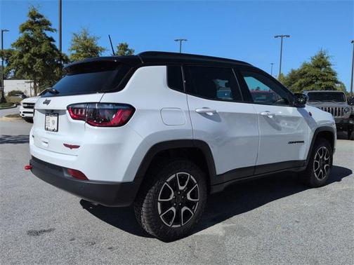2026 Jeep Compass Trailhawk