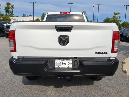 2024 RAM 2500 Tradesman Regular Cab 4x4 8' Box