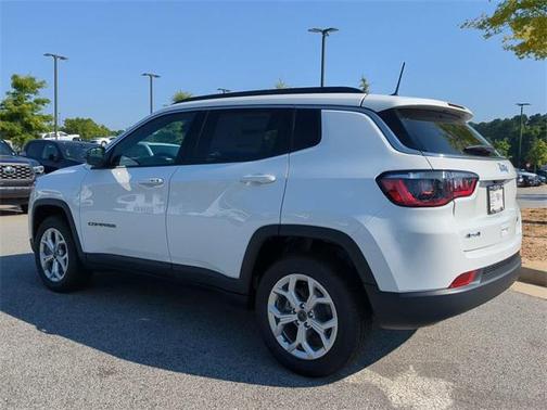2025 Jeep Compass Latitude