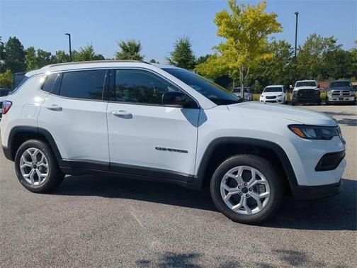 2025 Jeep Compass Latitude
