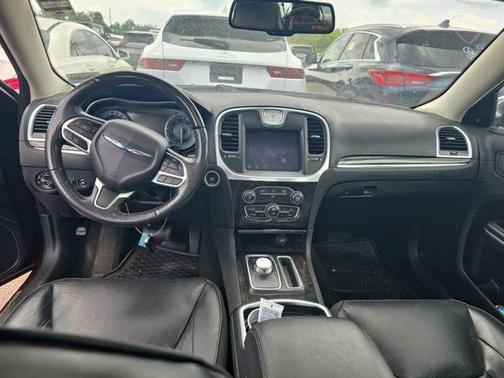 Velvet Red Pearlcoat 2020 Chrysler 300 Limited