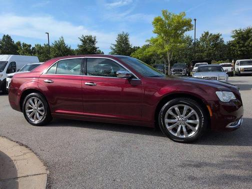 Velvet Red Pearlcoat 2020 Chrysler 300 Limited