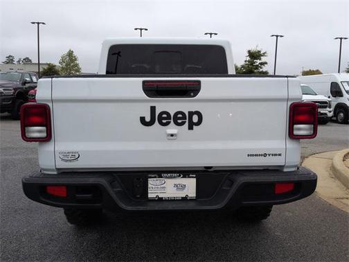 2025 Jeep Gladiator High Tide