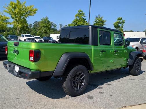 2025 Jeep Gladiator Sport S