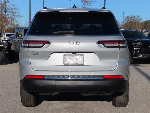 2025 Jeep Grand Cherokee L Laredo