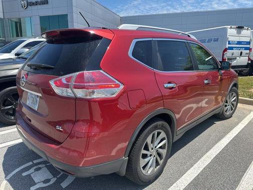 Cayenne Red 2015 Nissan Rogue SL