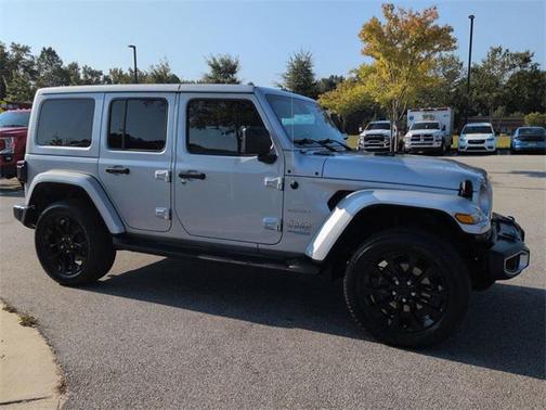 2022 Jeep Wrangler Unlimited 4xe Sahara