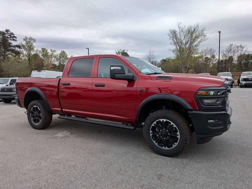 Molten Red Pearlcoat 2026 RAM 2500 Tradesman Crew Cab 4x4 6'4' Box