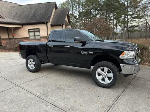 2017 RAM 1500 Big Horn
