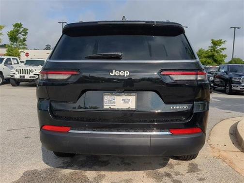 2025 Jeep Grand Cherokee L Laredo