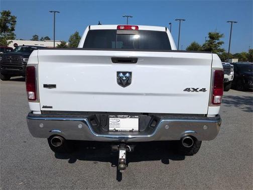 2017 RAM 1500 Laramie
